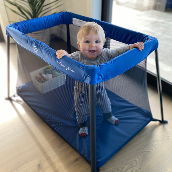 We're in LOVE with this Port-a-Cot!