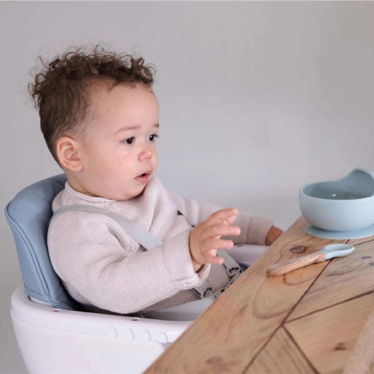 Moose Sinclair Highchair