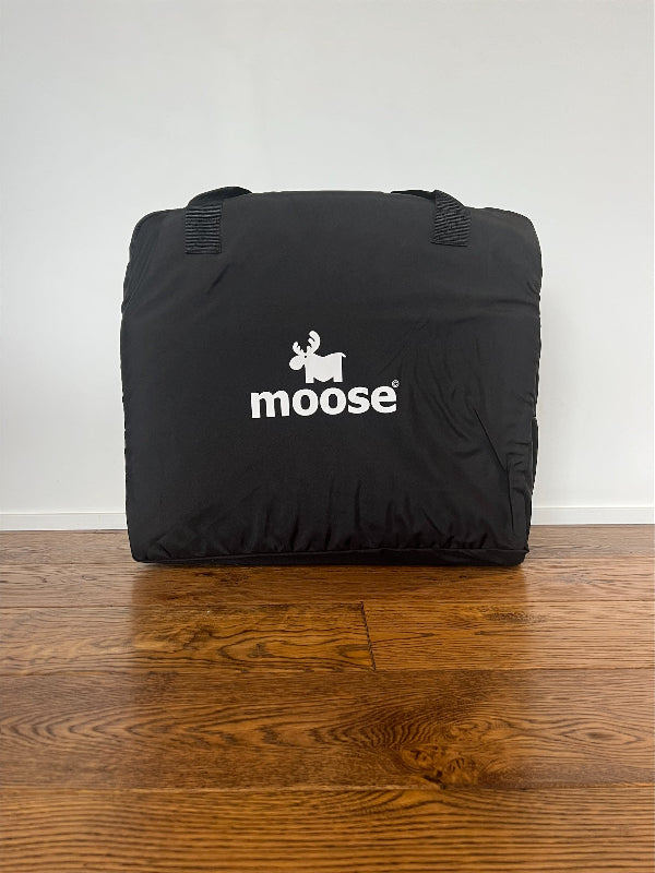 Moose Emmett Travel Cot (with Bassinet feature & 2 FREE fitted sheets)