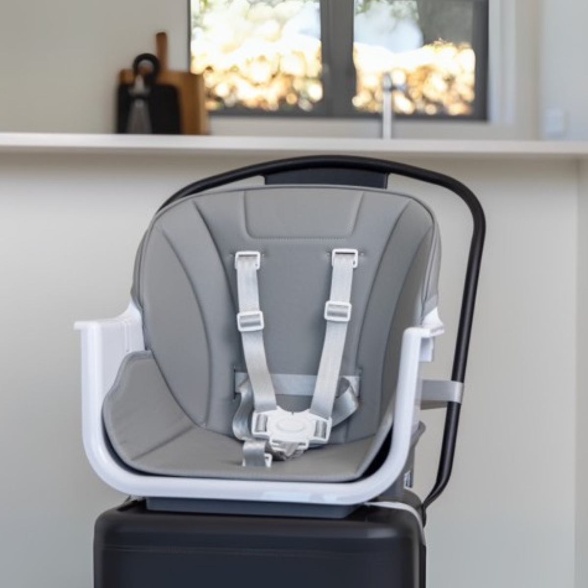 The MOOSE Frankie Foldable HighChair (Grey)