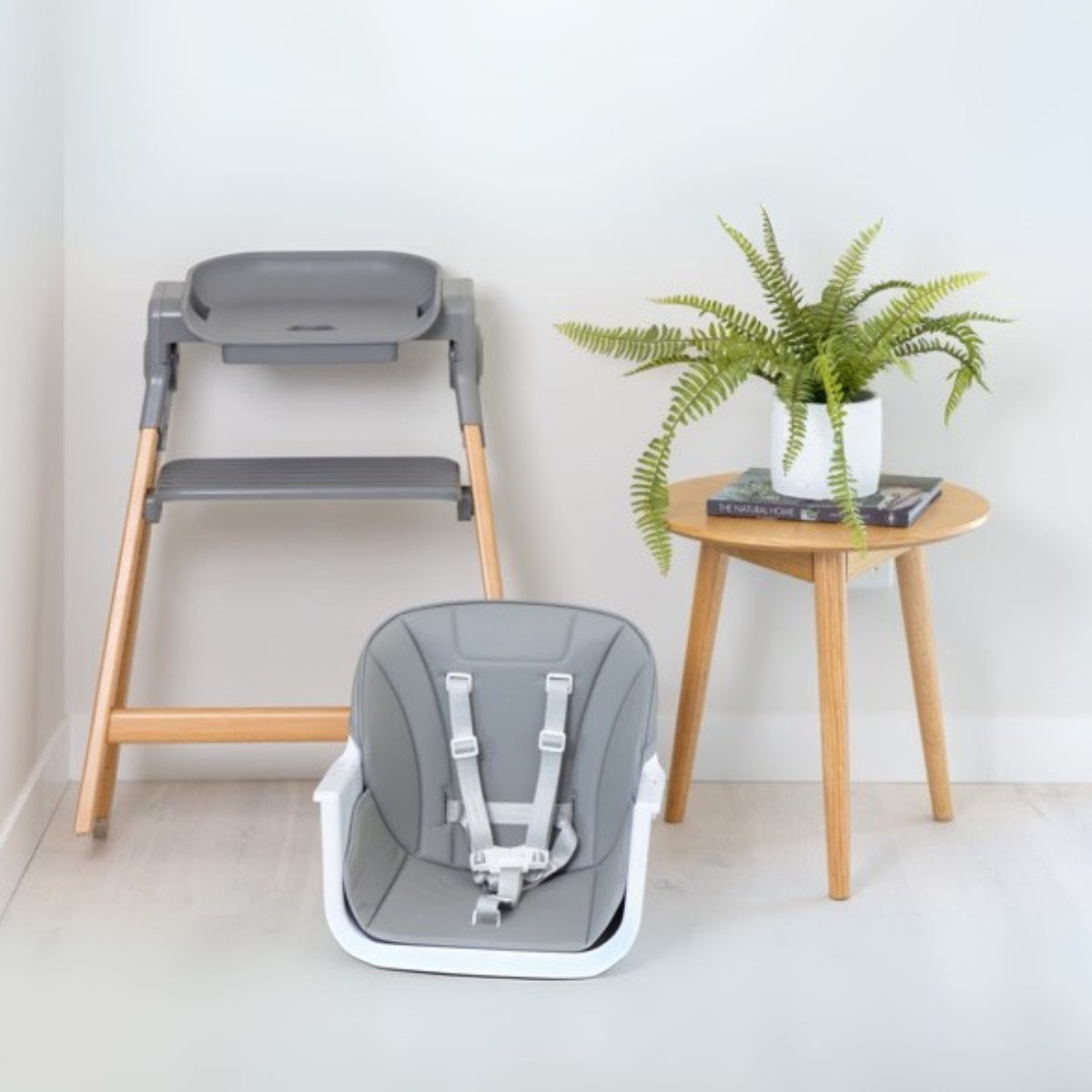 The MOOSE Frankie Foldable HighChair (Grey)