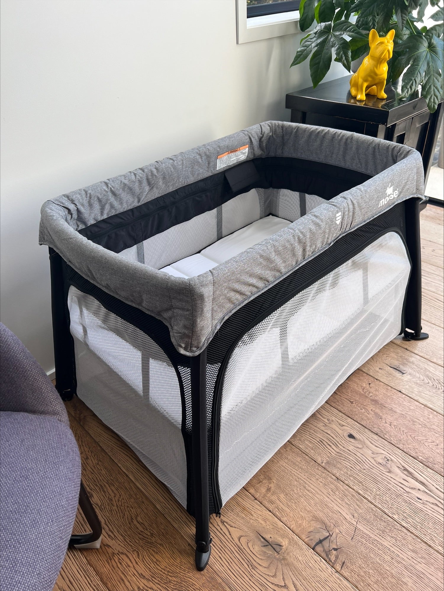Moose Emmett Travel Cot (with Bassinet feature & 2 FREE fitted sheets)