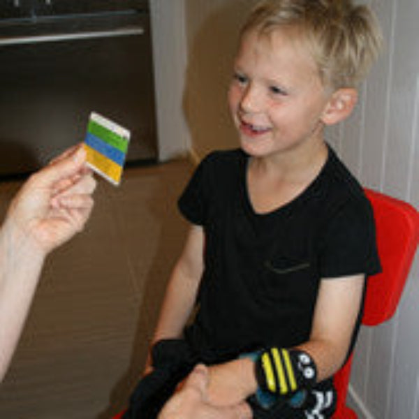 buzzy distraction cards